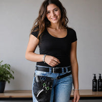 friseurtasche-werkzeugtasche-friseur-mit-riegel-schwarz-mit-frau-32106