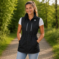 hundesportweste-trainingsweste-sporty-schwarz-frau-froh-31410